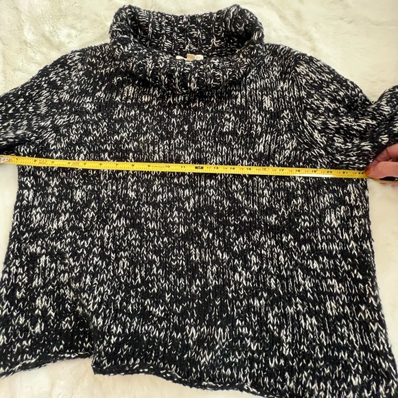 EILEEN FISHER Sweater Black & Off White Cowl Neck Relaxed Fit Organic Cotton M - Picture 2 of 9